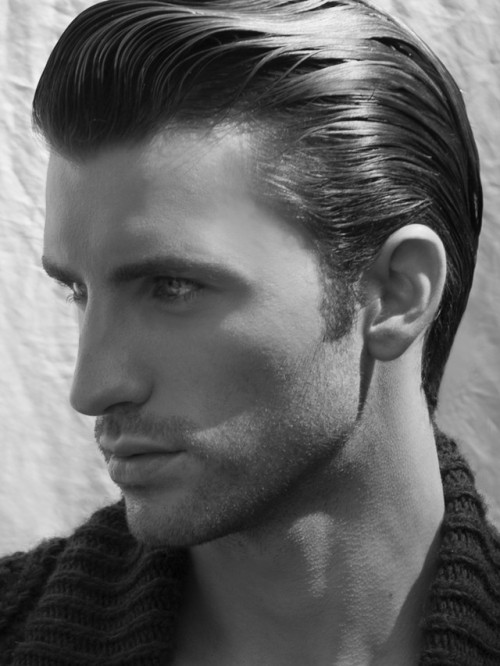 handsome-boys:  Kamil Nicalek - http://handsomeboys.tk