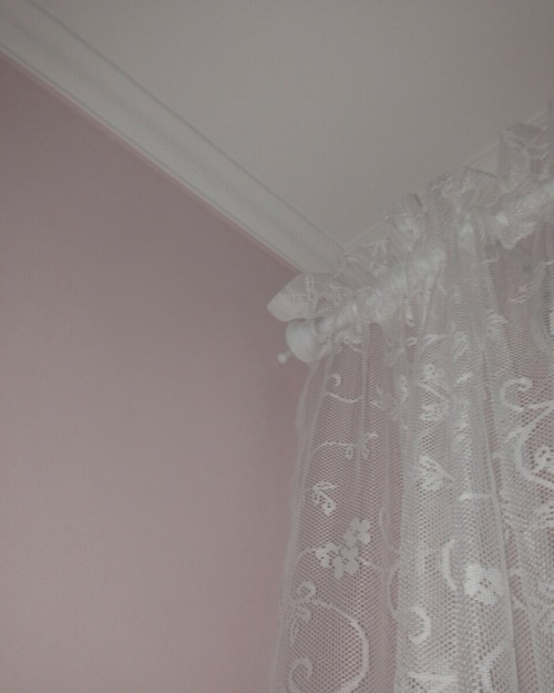 mikimooon: At least my room is cute in this big rotten world