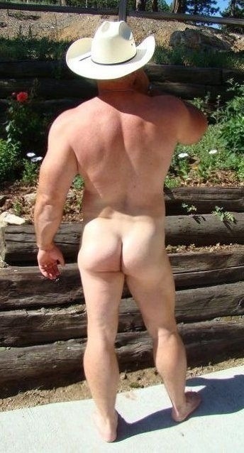 matureandruggedmen:  Reblogging some of my favorite stuff from other blogs. If you enjoy what you see, then be sure to check out the blog that originally posted it!  If you love hot XXX videos featuring rugged, rough, butch, burly, macho hairy daddies,