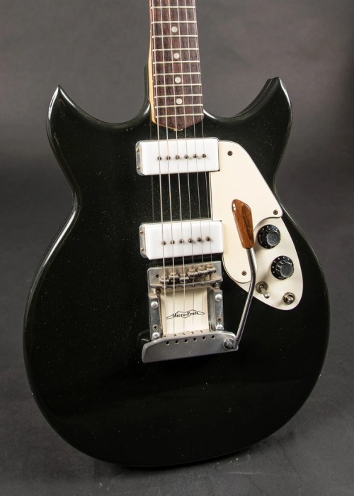 c. 1970 Microfrets Signaturefrom: https://cartervintage.com/collections/electric-guitars/products/co
