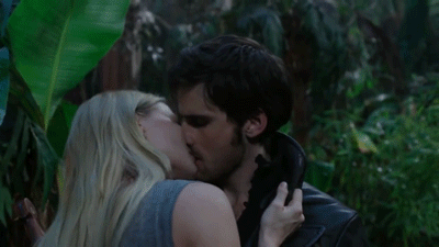 ejh-x:  Still one of the best on screen kisses I’ve ever seen!! 