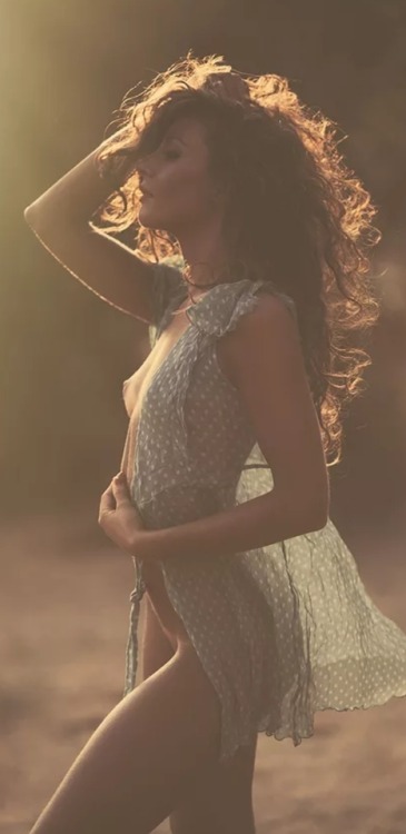arnold-ziffel:  There I go… dreaming again…