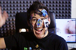lieutenantsmith:  Congrats to markiplier for reach 5 million subscribers! This year