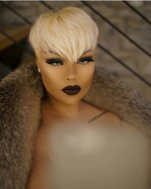 shaadayy:  royaltyzfinest:  Why is she so damn fierce.  Bihhhhhhh