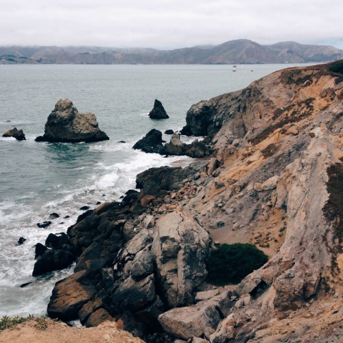 smoke-stungeyes: I guess California is kind of pretty.