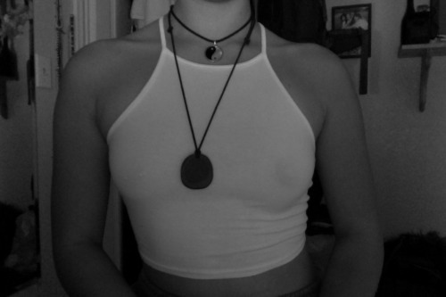 woodenlanterns:  Getting comfy with the fact that my boobs are tiny and thats just the way life is. haha