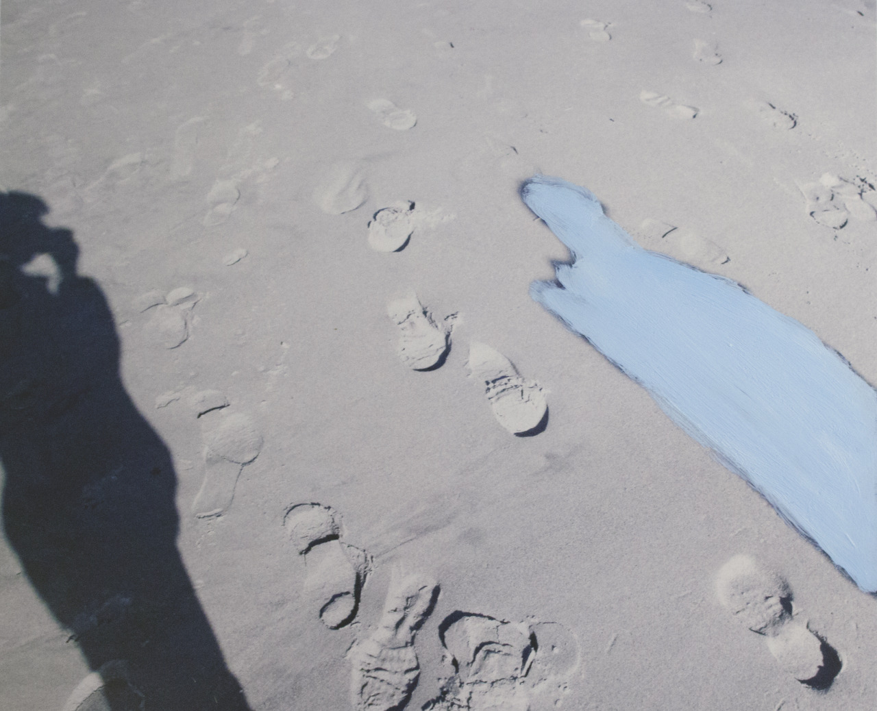 sean-clancy:  Blue (2014) by Ryan James Caruthers  See all from series: here  