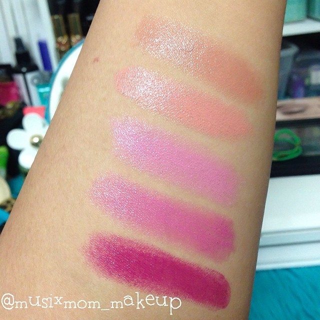 musixmom:
“ Quick swatch on M•A•C A fantasy of flowers, spring 2014 collection. Top to bottom. 1)naked bud 2)Fleur d’coral 3)rose lily 4)snapdragon 5)heavenly hybrid #maccosmetics #fantasyofflowers #lipstick
”