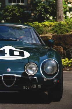 gentlemansessentials:  Alfa Romeo  Gentleman’s Essentials