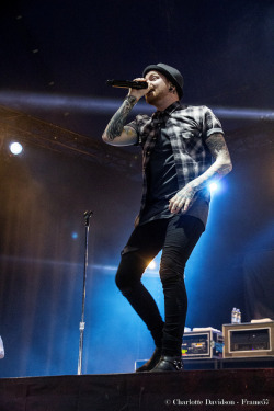 mitch-luckers-dimples:  Memphis May Fire