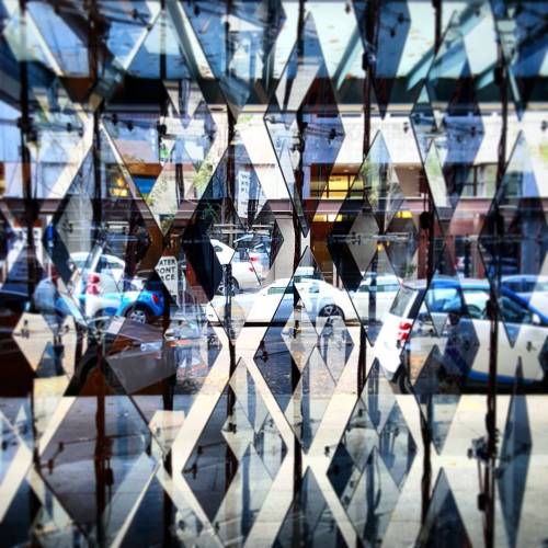 #glass #fragmented #diamonds #rhombus #geometric #shattered #art #panels #disruption #shifting (at C