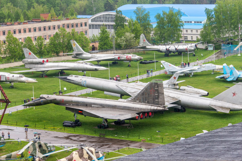 rocketumbl:  The Central Museum of the Air Forces at Monino