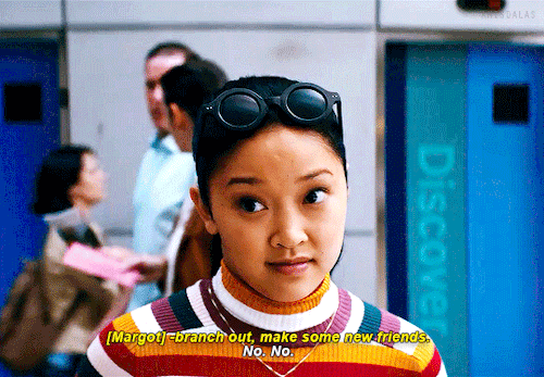 amisdalas:#mood@creatorsofcolornet event 10: characters you relate to↳ lara jean covey, to all the b