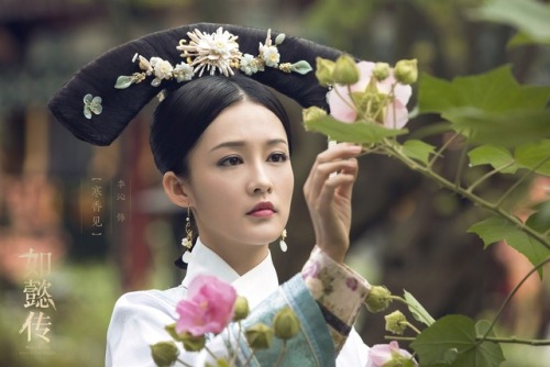 guzhuangheaven: Legend of Ruyi 如懿传 sets: Bao Yue Lou 宝月楼