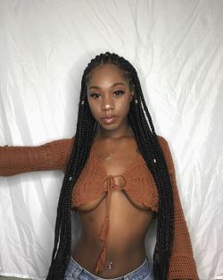 brazilianbeauty-posts:    magicalc00ch  