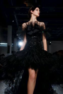 lacetulle:  Giambattista Valli | Spring/Summer