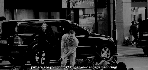 no-lie-in-her-flames:The correct way to propose.
