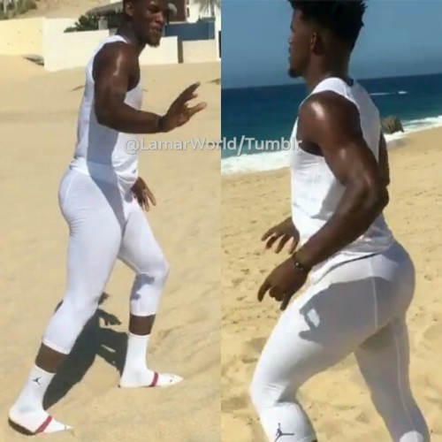 lamarworld1:Jimmy Butler booty