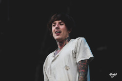 houseyoubuilt:  Bring Me The Horizon (by