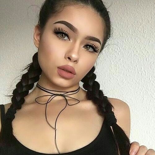 picsqueen: P I C S Q U E E N