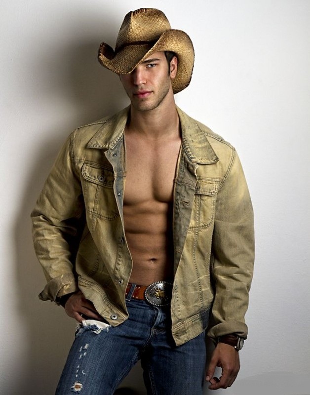 sirjocktrainer:   The Rancher likes to have fun with his Cowboys ever how and then