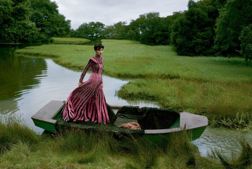 a-state-of-bliss: Vogue US Oct 2017 - Rooney Mara by Annie Leibovitz