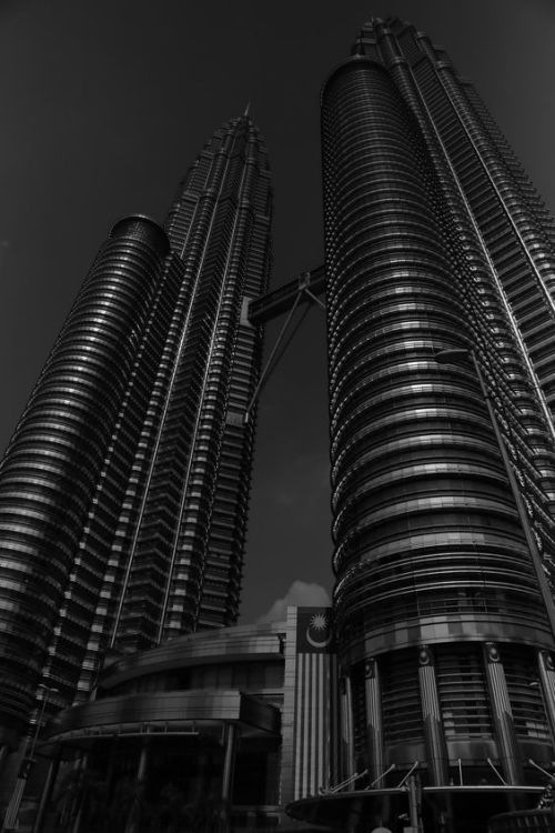 narcym-noesis:John E.Doe - 2015Petronas Tower_Kuala Lumpur,Malaysia_TOWERS OF DOOM