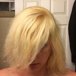 tstyrascott:  Back to blonde #blondehairdontcare
