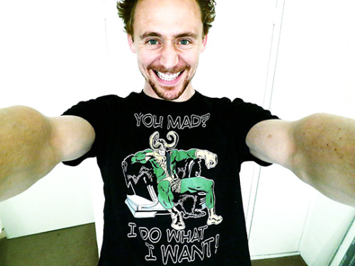 Throwback Tom Tweets: Tom says thank you to the Loki lovers