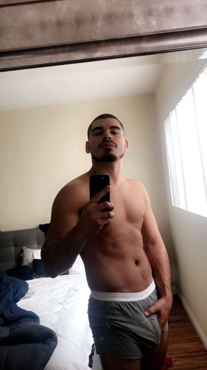 newedromero:  Papi 🍆💦👅  https://newedromero.tumblr.com/