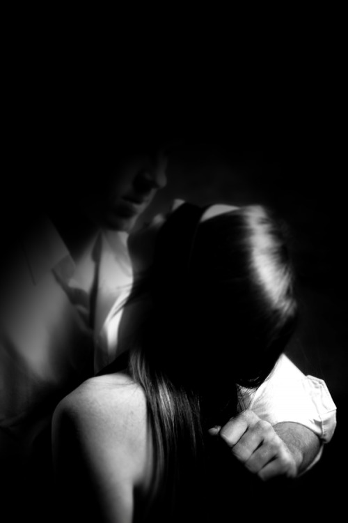 soft-kittie:  submiss75:  … trust and surrender …     … I love having my hair pulled …