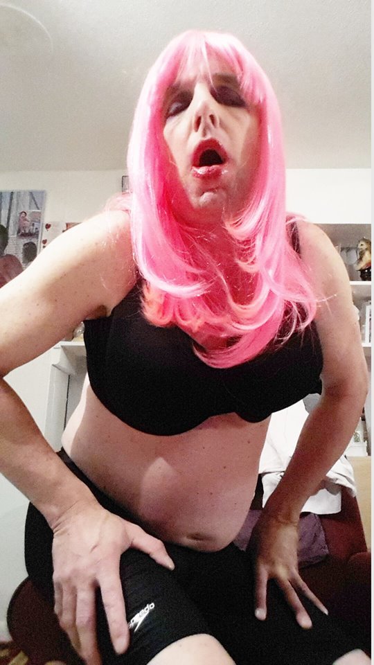 exposeolle:A newbie and a real playerLove to be locked in eternal lust with sissy.
