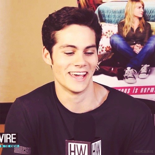 everthing-about-dylan-obrien:  stilinskitime:  Dylan O’Brien or studying? Hmmmmmm….
