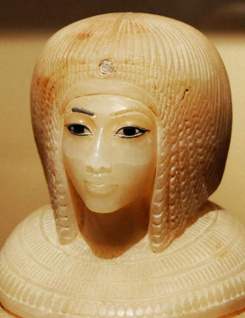 heyblackrose:  barbotrobot:  esiuqram:  tevinsupreme:  talkdowntowhitepeople:  talkdowntowhitepeople:  do you want to know something?? I always wondered what the hell kind of hairstyle the Ancient Egyptians were trying to portray with depictions like