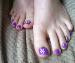 kissabletoes:  I think they might be too
