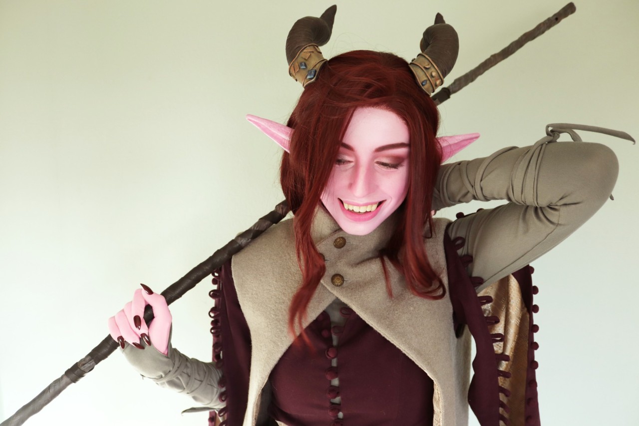 5. Pink Tiefling with Blue Hair Cosplay Ideas and Inspiration - wide 1
