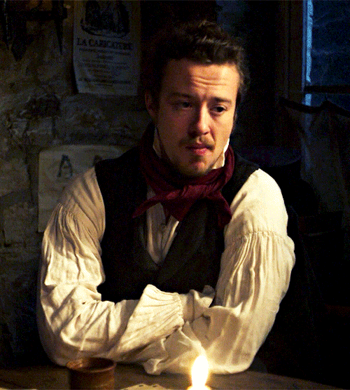 JOSEPH QUINN As ENJOLRAS Les Misérables 1.04, Dir. Tom Shankland