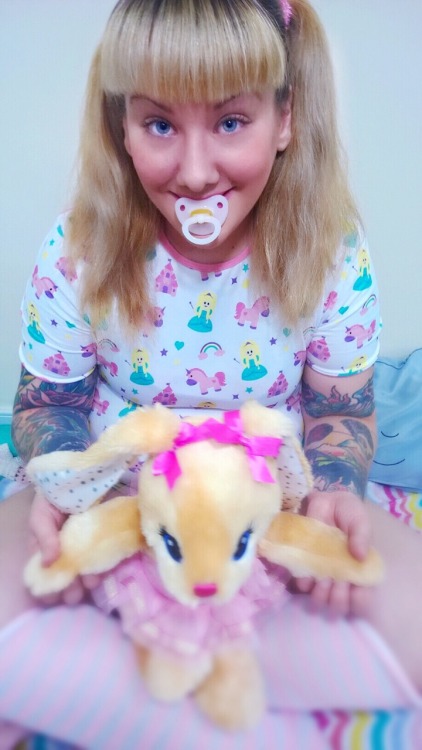 littlepeachybutt: Pacifier, and Princess and Unicorn Onesie from @onesiesdownunder  Discount at ones