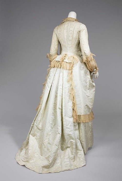 hoopskirtsociety: Tea Gown, Medium: silk,cotton,lace. ca.1875-1880