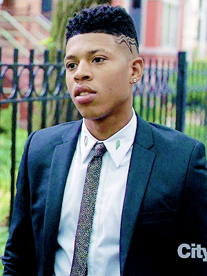 fuckyeahblackcelebrities:  hes so adorable 