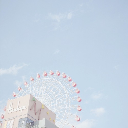 ✻