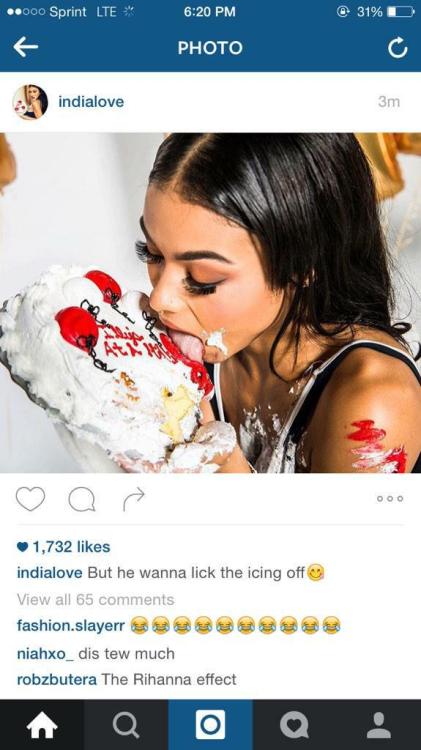 kingpushatits:  56blogscrazy:  In 2015, getting 1 million followers is celebrated like earning a college degree   That’s so…😐  she too pretty to be this lame idgi