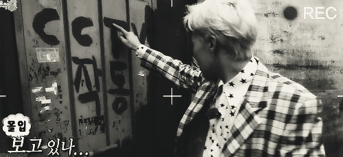 shabbitable:  What are you doing here, baby? lol 