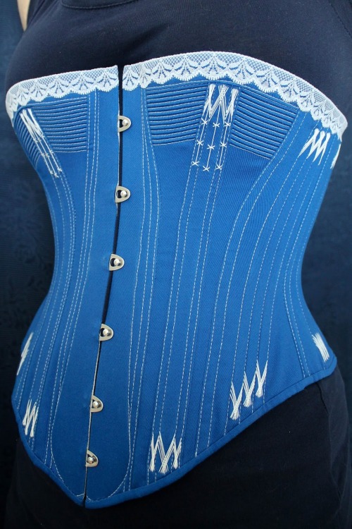  1880s/1890s corset reproduction, from my blog. 