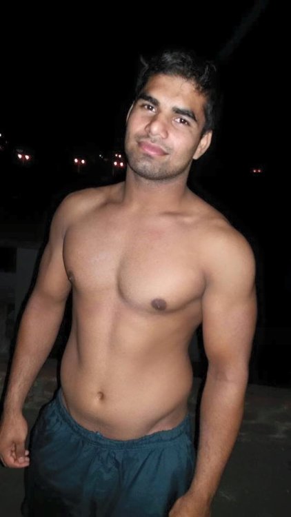 popsixsquishcicerolipschitz:  Kamal Balhara