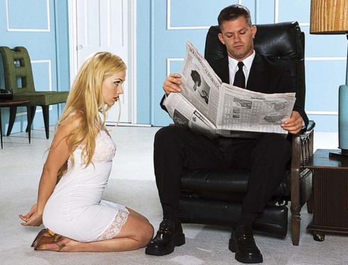 rapedollswanted:  submissive-housewife: Daddy is the boss of the house. You wait quietly at his feet