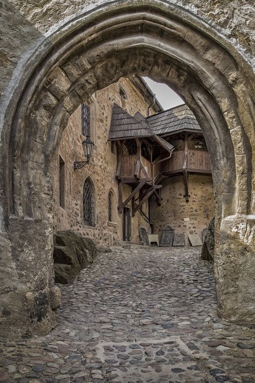 mycelticheart:Loket Castle - Czech Republic