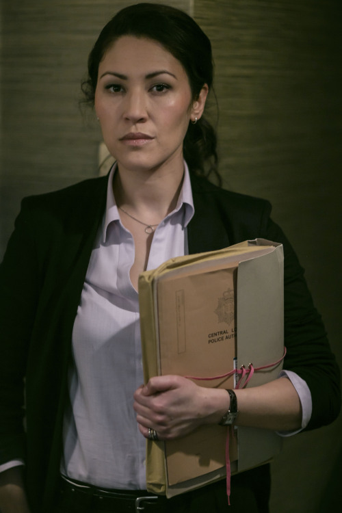 New officially release promo images from Sherlock S4E1 The Six Thatchers 