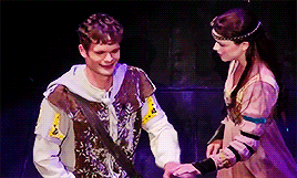 emeraldcityelphie:thy heartbeat i won’t unremember, love