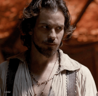 canadiangarrison:I just watched this ep again and thought we all needed some more aramis cleavage. I